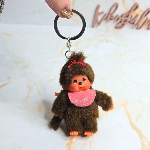Vintage Momchhichi keychain